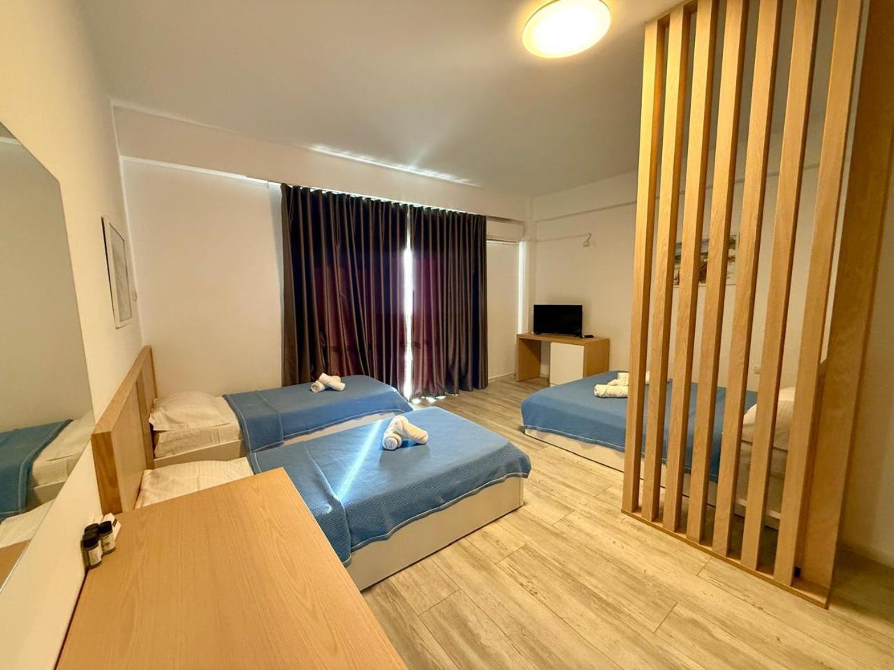 Hotel Stolis ฮีมาเรอ ภายนอก รูปภาพ