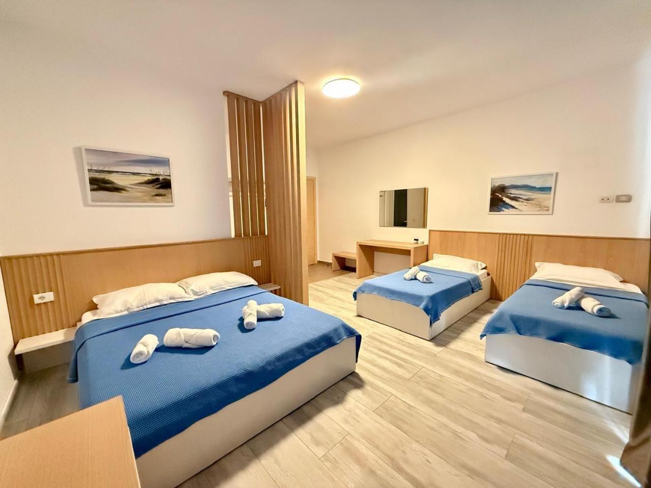 Hotel Stolis ฮีมาเรอ ภายนอก รูปภาพ