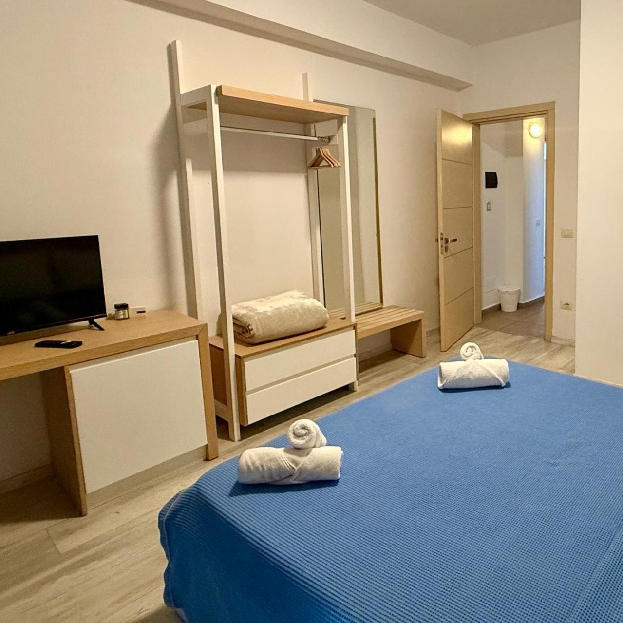 Hotel Stolis ฮีมาเรอ ภายนอก รูปภาพ